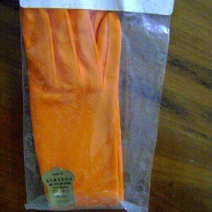 NWT Vintage Stretch nylon gloves, Size 7 1/2 to 8 1/2